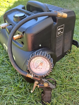 Tragbarer Kompressor Bild 3