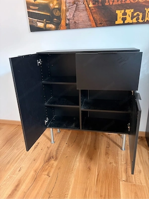 Schrank klein Bild 2