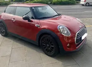 MINI Cooper Hatch F56   1.2 Benzin (102 PS), Sitzheizung, 8-fach bereift, sehr gepflegt