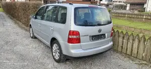 Touran 1.9TDI 7 Sitze, TÜV neu Bild 2