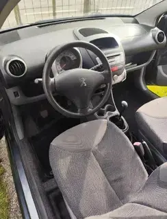 Peugeot 107 Urban Bild 4