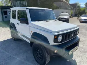 Suzuki Jimny Bild 2