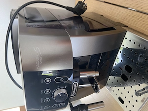 DeLonghi Magnifica S Smart Kaffeevollautomat Bild 3