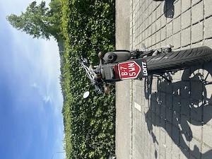 Verkaufe meine Rieju MRT50 Bj 2022 