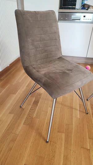 Essstuhl 6 Stuck Bild 2