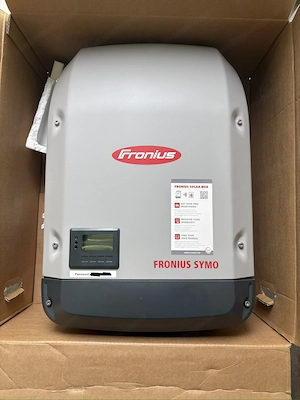 Fronius Symo 5.0-3-M Wechselrichter   Top Zustand (Bj. 2023)