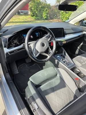 Volkswagen Golf 8 DSG Bild 5