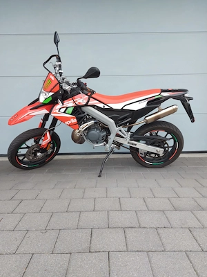 Aprilia SX 50 Factory 