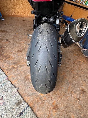 Suzuki Gsx-s750 Bild 6