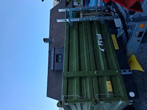 Anhänger Fliegl Einachsdreuseitenkippe Bild 3