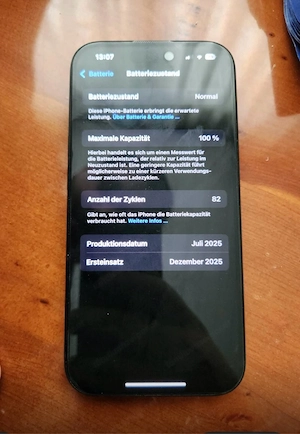 iPhone 15  Bild 4
