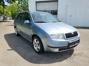 Skoda Fabia Benzin mit Pickerl Bild 2