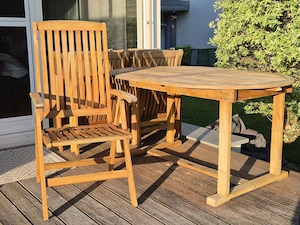 Teakmöbelset 6 Klappstühle und Ausziehtisch