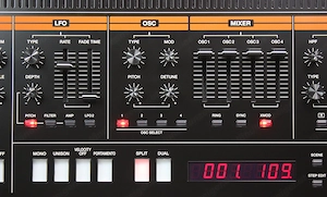 Roland Jupiter-X Synthesizer Bild 6