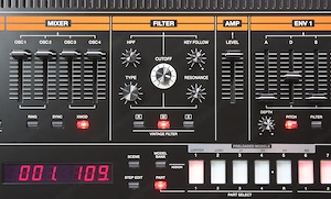Roland Jupiter-X Synthesizer Bild 7