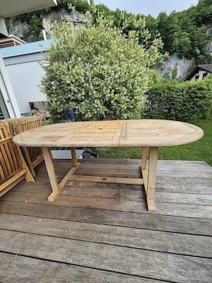 Teakmöbelset 6 Klappstühle und Ausziehtisch Bild 3