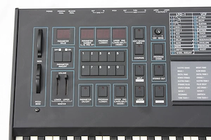 Crumar BIT 99 polyphoner Analog-Synthesizer Bild 8