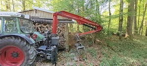 Kran Atlas Forst Kran Dreipunkt 