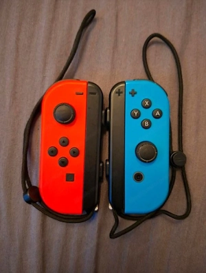 Nintendo Switch OLED  Bild 4