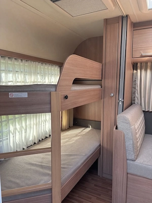 Wohnwagen Modell Knaus Bild 8
