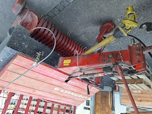 Ladewagen Pöttinger 15 Bild 3