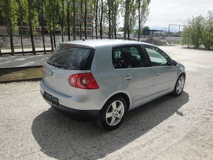 VW Golf 5 1.6 Benzin | Pickerl neu | Viele Neuteile | Top Zustand Bild 5