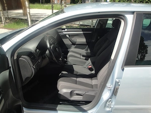 VW Golf 5 1.6 Benzin | Pickerl neu | Viele Neuteile | Top Zustand Bild 7