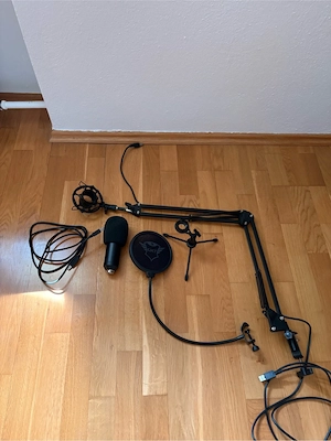 Trust Gaming 22400 GXT 252 Emita Plus Studio USB Mikrofon Bild 3