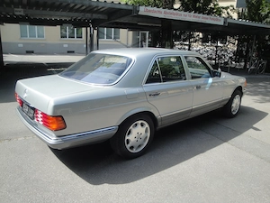 Mercedes 380 SE V8   W126 Oldtimer | Erstbesitz | gepflegt Bild 7