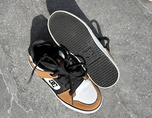 DC Kinder Schuhe Neuzustand Bild 3