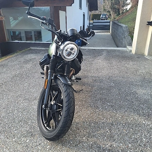    Zum Verkauf steht meine wunderschöne Moto Guzzi V7 III Stone aus dem Jahr 2018.  Die Maschine ist Bild 4