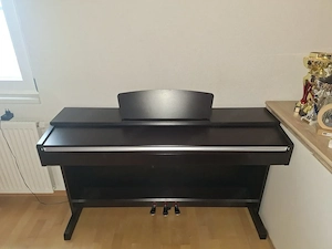 E Piano, Yamaha Arius Bild 3
