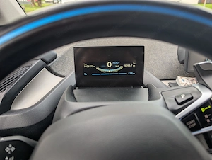 BMW I3 mit elektrischem Dreh- Schwenksitz für Beifahrer mit Handycap.  Bild 8