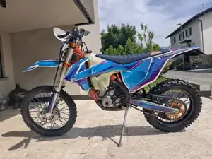 KTM EXC-F 350 Sixdays Enduro Bild 2