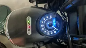 Bmw r60 7 cafe racer Bild 6