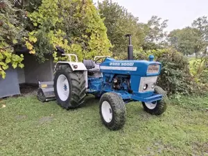 Traktor Ford 3000 Bild 2