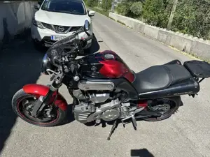 MT01 Yamaha  Bild 3