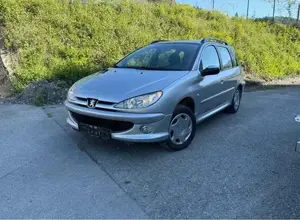 Peugeot 206 Bild 4