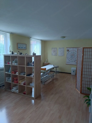 Massagepraxis halbtags oder in Teilzeit zu vermieten Bild 2