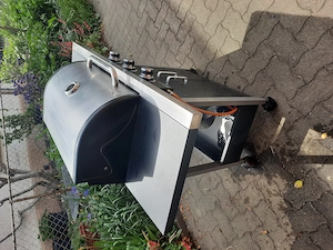 Grillwagen Bild 3