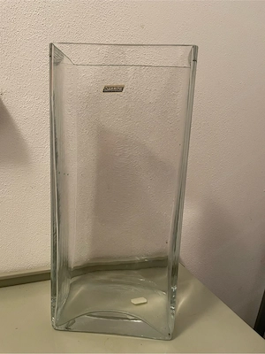 hohe Blumenvase Bild 2