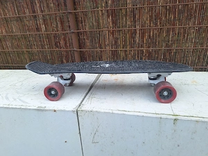 Kinder Skateboard