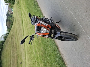 KTM Duke 125, bj 2013 Bild 2