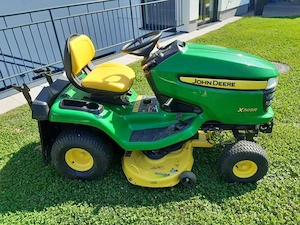 John Deere Rasenmähertraktor Bild 5