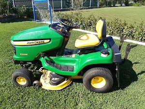 John Deere Rasenmähertraktor Bild 6