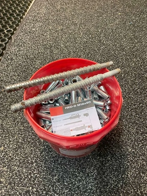 HILTI Kernbohrgerät Maschine Bild 8