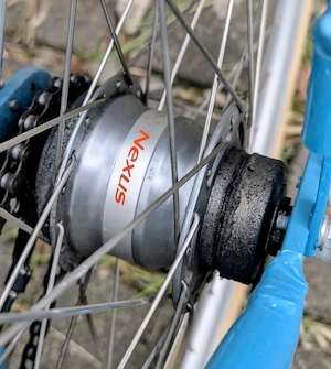 Damenfahrrad, Nabenschaltung, fahrbereit, neue Handgriffe, mit Korb (nicht auf dem Foto) Bild 4