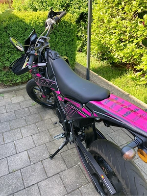 Rieju MRT 50 Bild 4