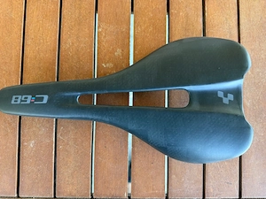 Vollcarbon Sattel Bild 2