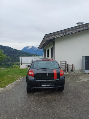 Renault Clio  Bild 3